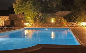 Hotel Villaggio Ristorante Pizzeria Museo Tanit